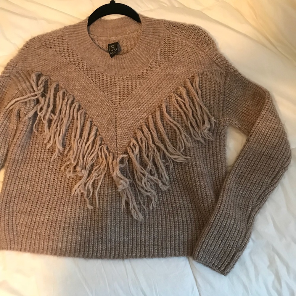 Cropped Light Brown Fringe sweater
